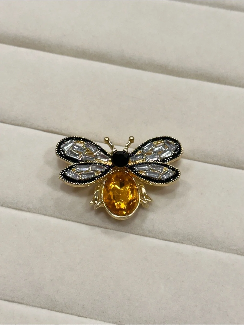 Vintage Gold Honey Bee Brooch with Amber Crystal Accent